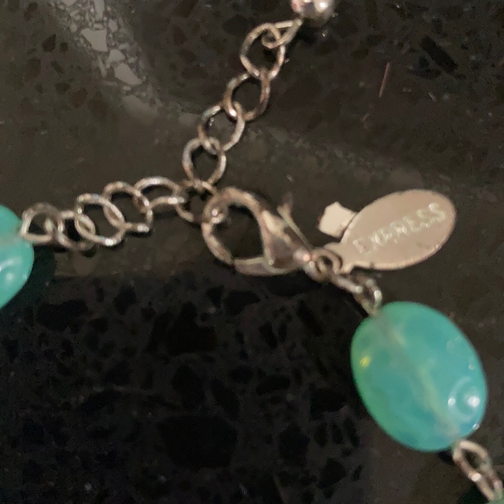 Express Statement Necklace - Picture 3 of 3